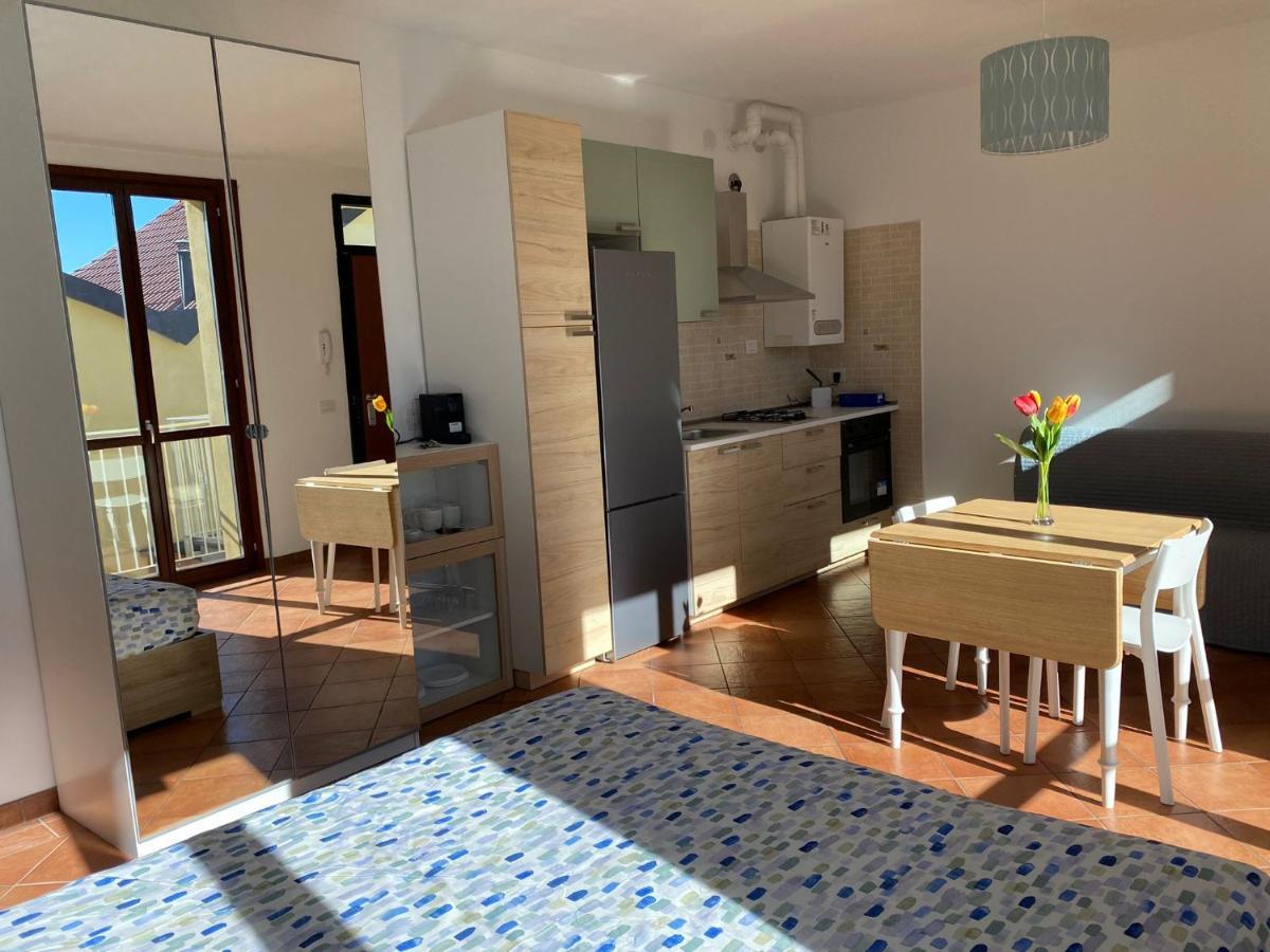 Il Tulipano Apartment Trezzano Rosa Ngoại thất bức ảnh