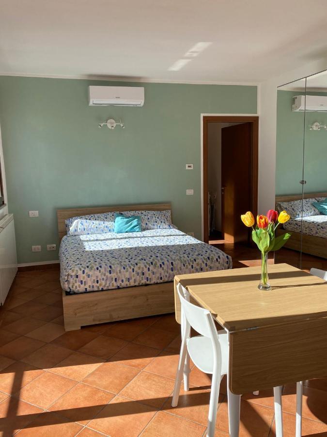 Il Tulipano Apartment Trezzano Rosa Ngoại thất bức ảnh