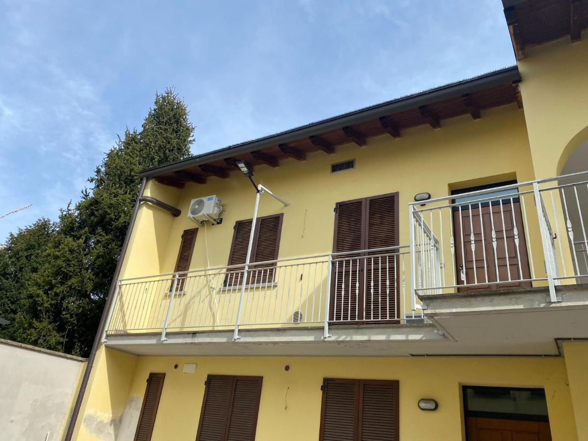Il Tulipano Apartment Trezzano Rosa Ngoại thất bức ảnh